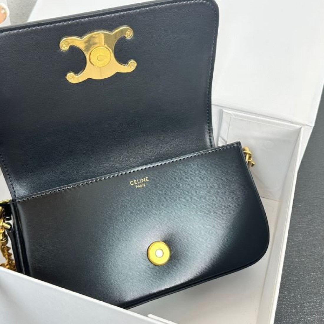 お気に入りのデザイン 2024SS ショルダーバッグ CELINE セリーヌ - 画像 (7)