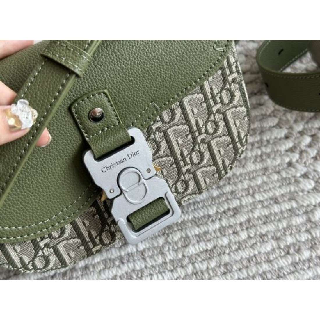 雑誌にも人気掲載アイテム 2024SS ショルダーバッグ DIOR ディオール - 画像 (9)