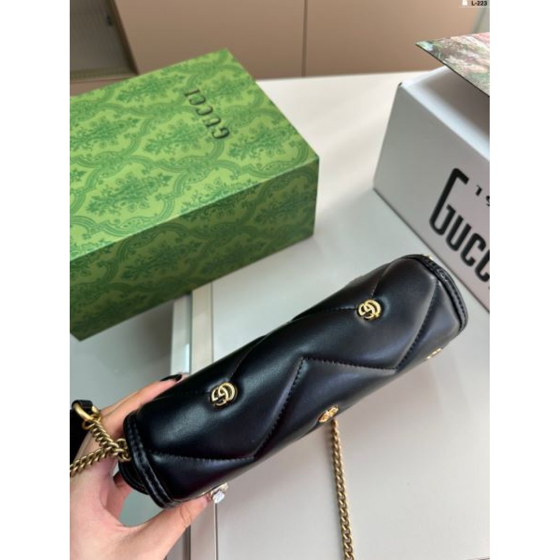 今夏のお気に入りスタイル 2024SS ショルダーバッグ GUCCI グッチ - 画像 (8)