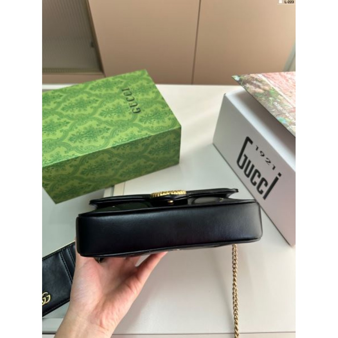 今夏のお気に入りスタイル 2024SS ショルダーバッグ GUCCI グッチ - 画像 (9)