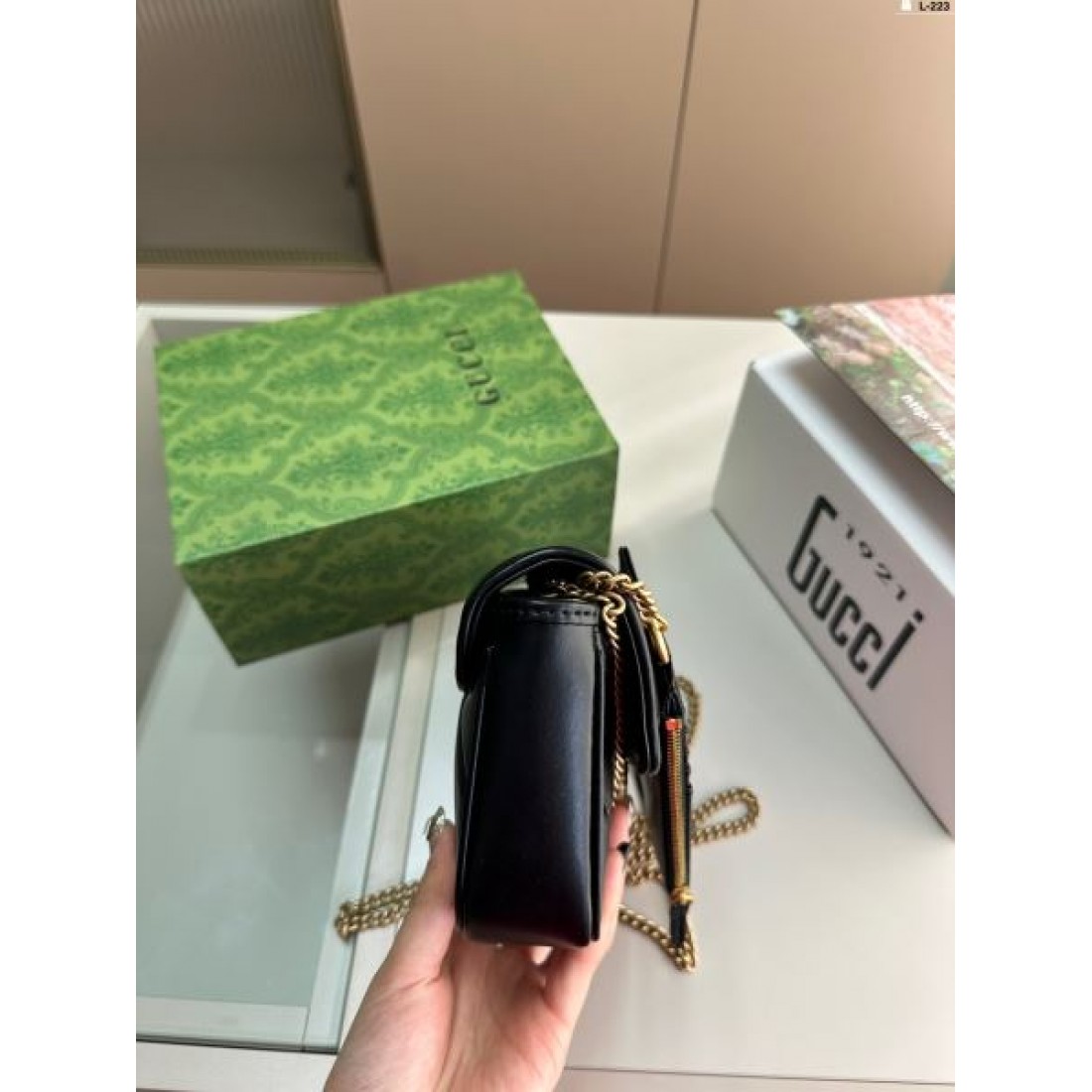 今夏のお気に入りスタイル 2024SS ショルダーバッグ GUCCI グッチ - 画像 (10)
