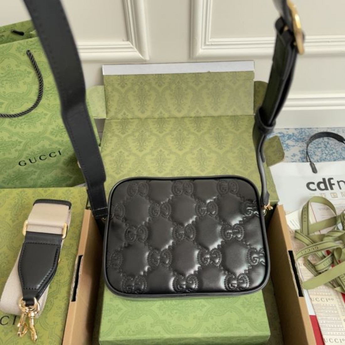 2024SS 呼び声が高い新名品 GUCCI グッチ ショルダーバッグ - 画像 (8)