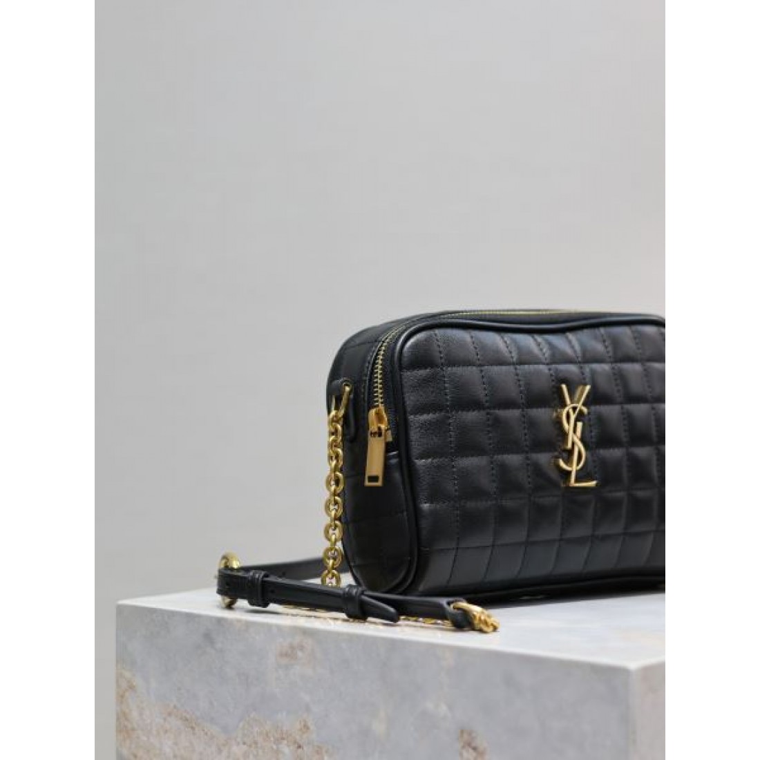 2024SS 先行発売限定 YSL イヴ サンローラン ショルダーバッグ - 画像 (8)
