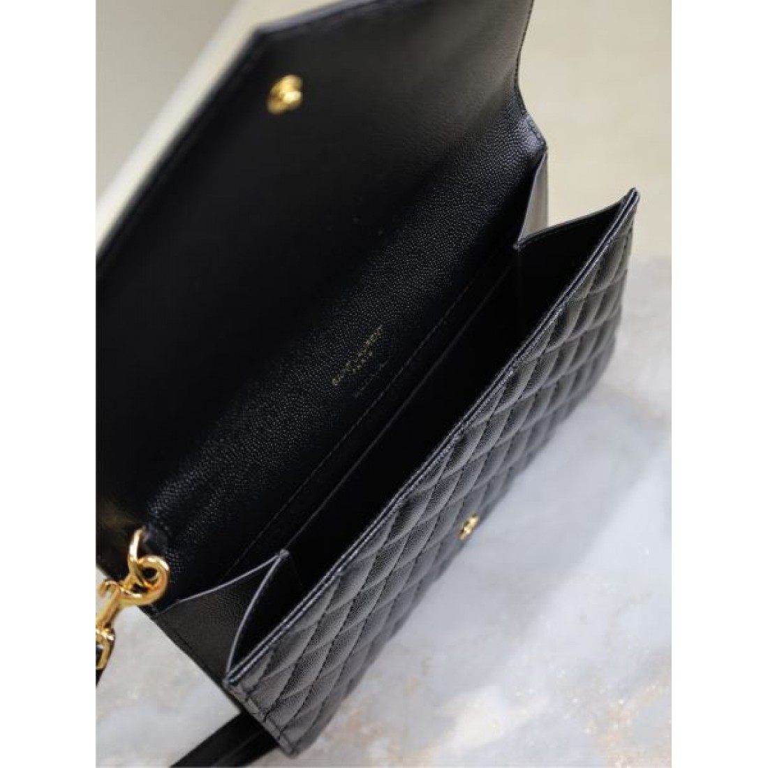 2025SS クラッチバッグ LOUIS VUITTON ルイヴィトン SALEお得にGET - 画像 (10)