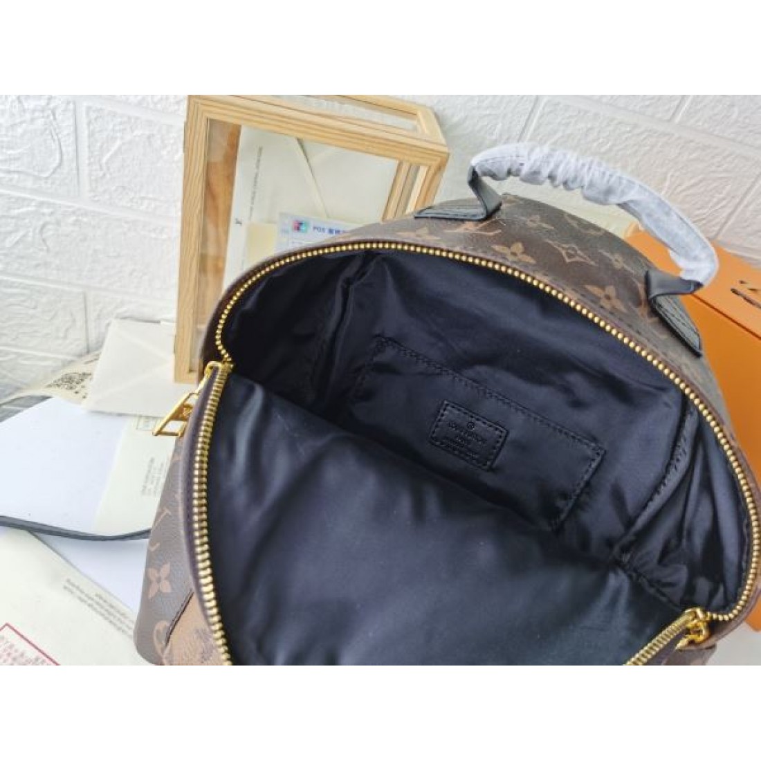 トレンド商品 2024SS バックパック LOUIS VUITTON ルイヴィトン - 画像 (9)