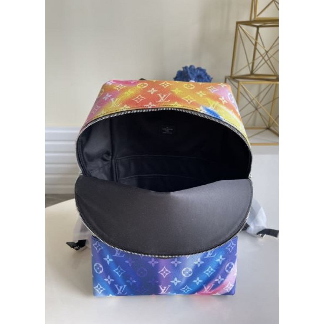 2024SS 新価格で登場！ LOUIS VUITTON ルイヴィトン バックパック - 画像 (7)