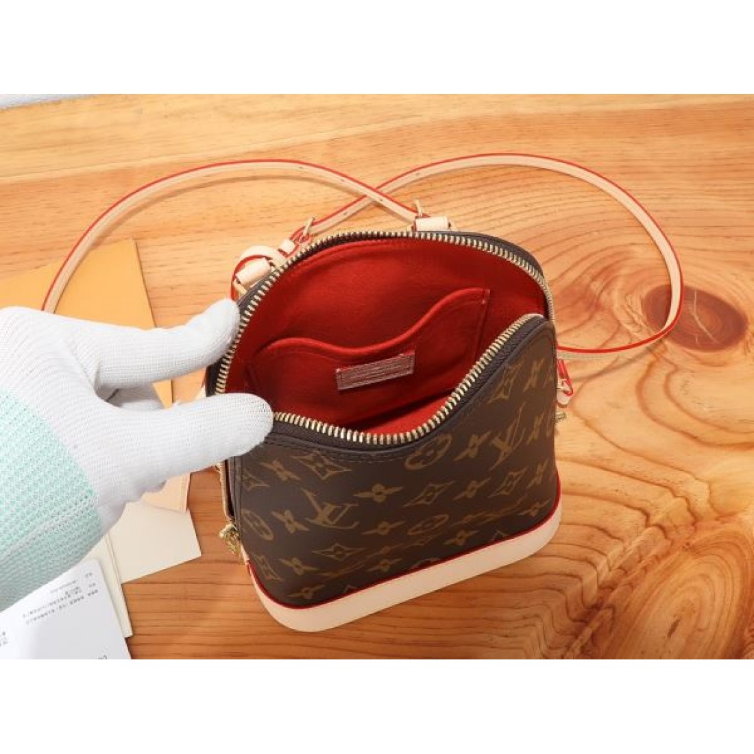 2025SS バックパック LOUIS VUITTON ルイヴィトン 大好評アイテム - 画像 (9)