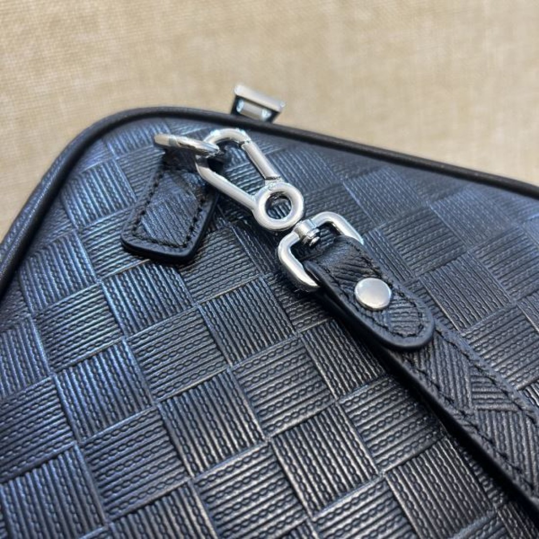 2024SS 上品カジュアルな雰囲気に PRADA プラダ クラッチバッグ - 画像 (7)