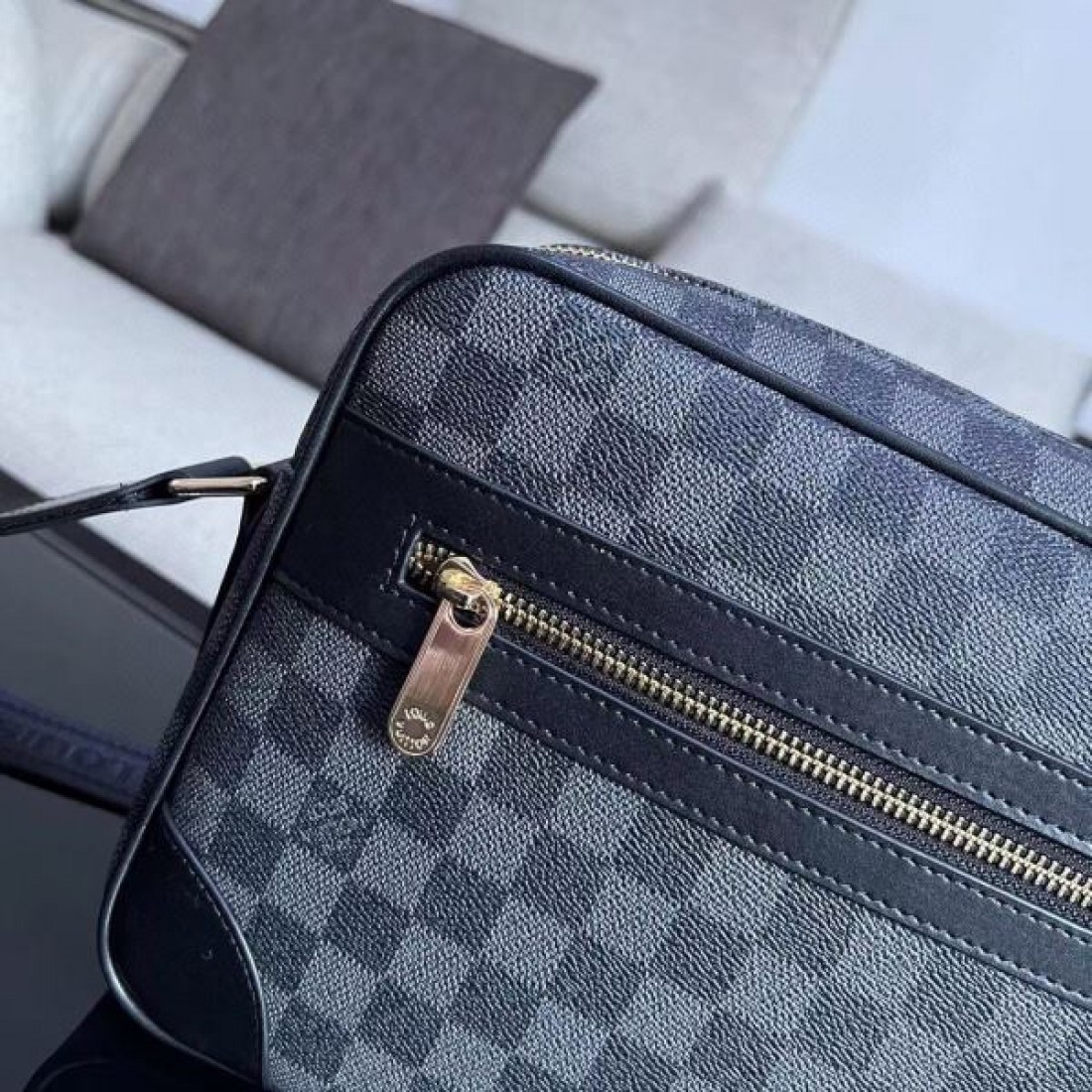 2024SS 最新アイテム LOUIS VUITTON ルイヴィトン ショルダーバッグ - 画像 (7)