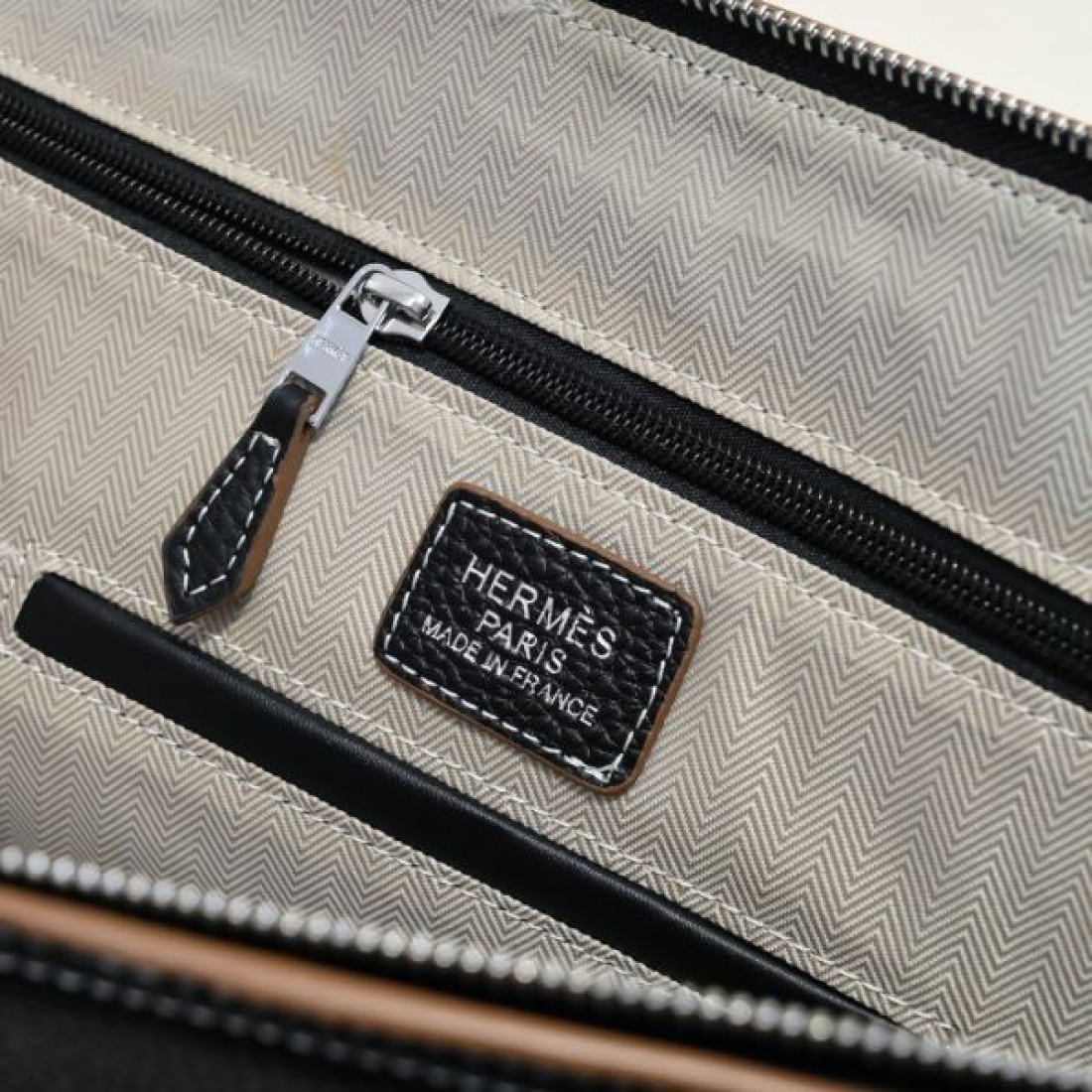 2024FW ブリーフケース HERMES エルメス 雑誌も街も人気アイテム - 画像 (11)