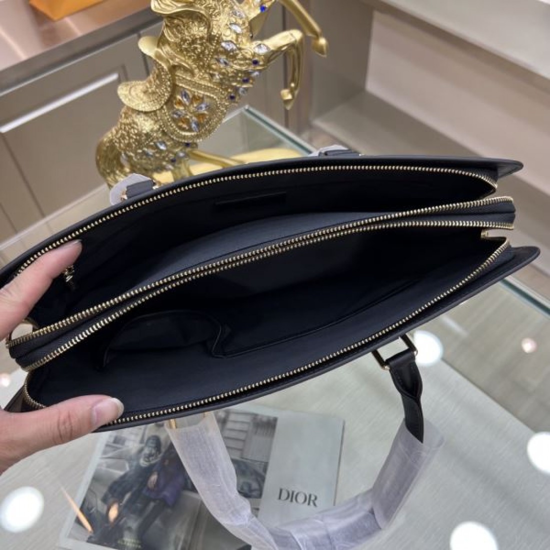 2024FW ブリーフケース LOUIS VUITTON ルイヴィトン 人気モデル愛用 - 画像 (9)