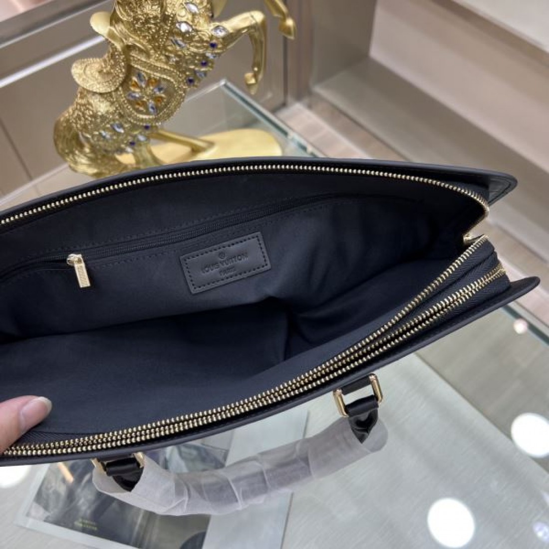 2024FW ブリーフケース LOUIS VUITTON ルイヴィトン 人気モデル愛用 - 画像 (10)
