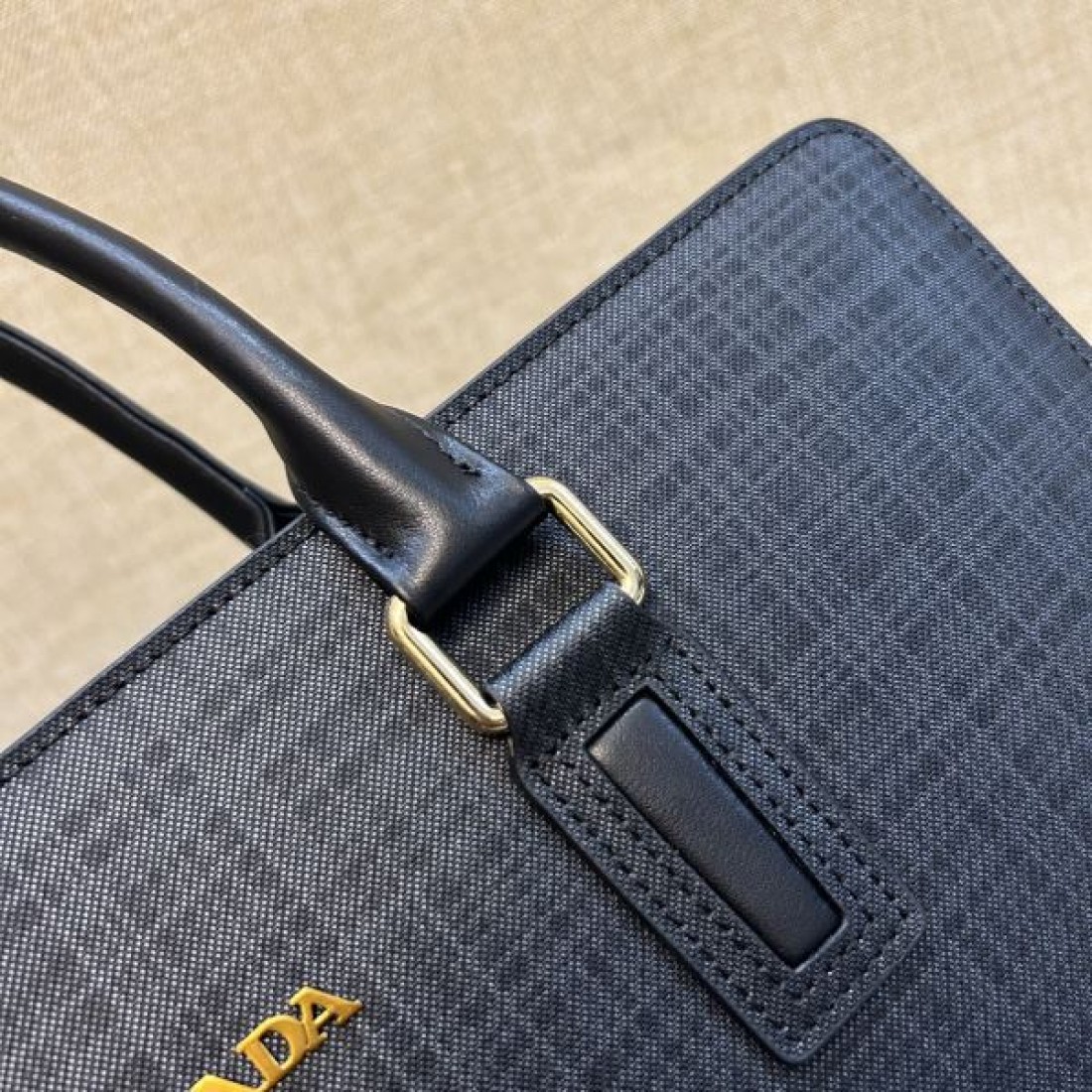 2024SS 最新で男性にもお勧め PRADA プラダ ブリーフケース - 画像 (7)