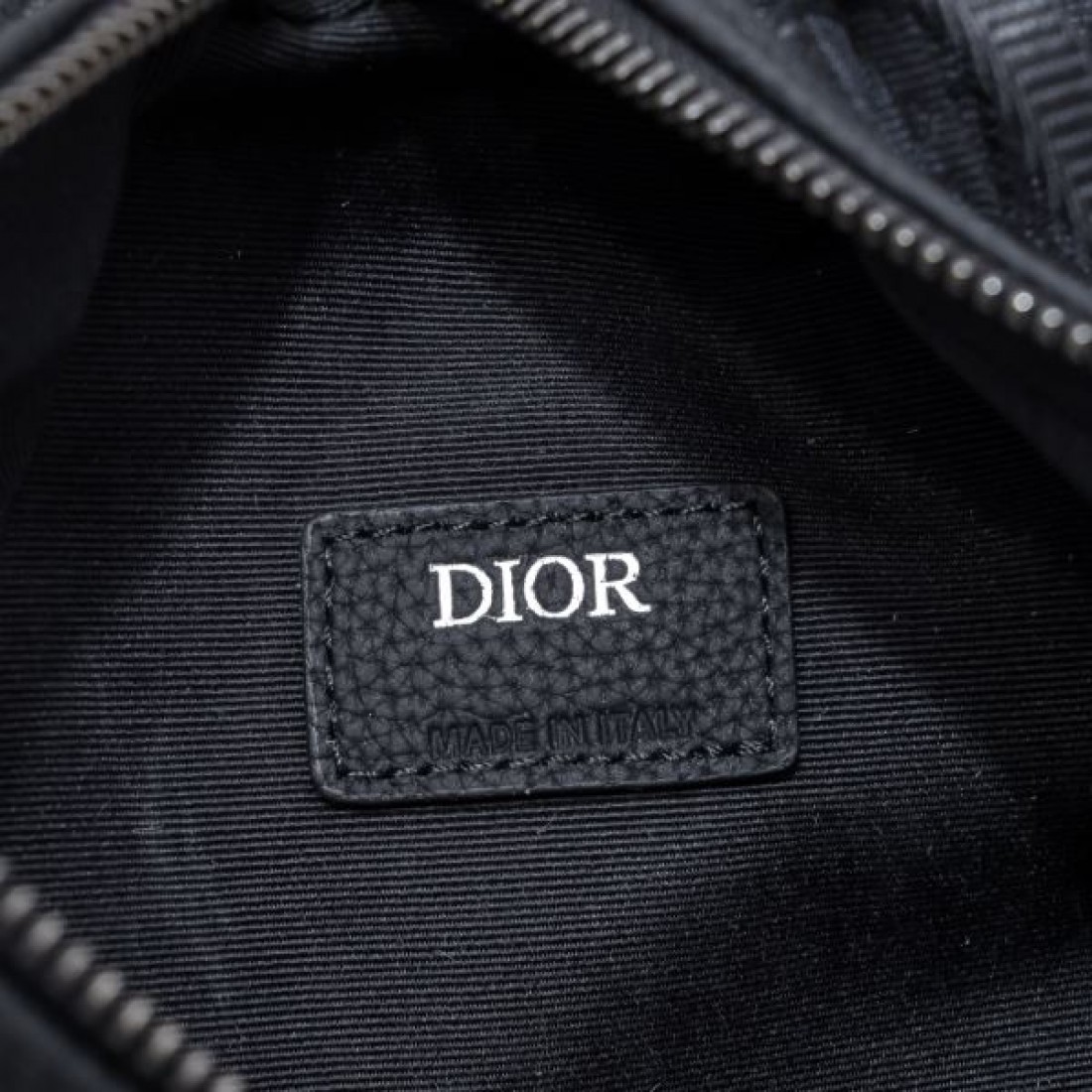 2024FW ウエストバッグ DIOR ディオール 着回し力抜群のシンプル - 画像 (11)