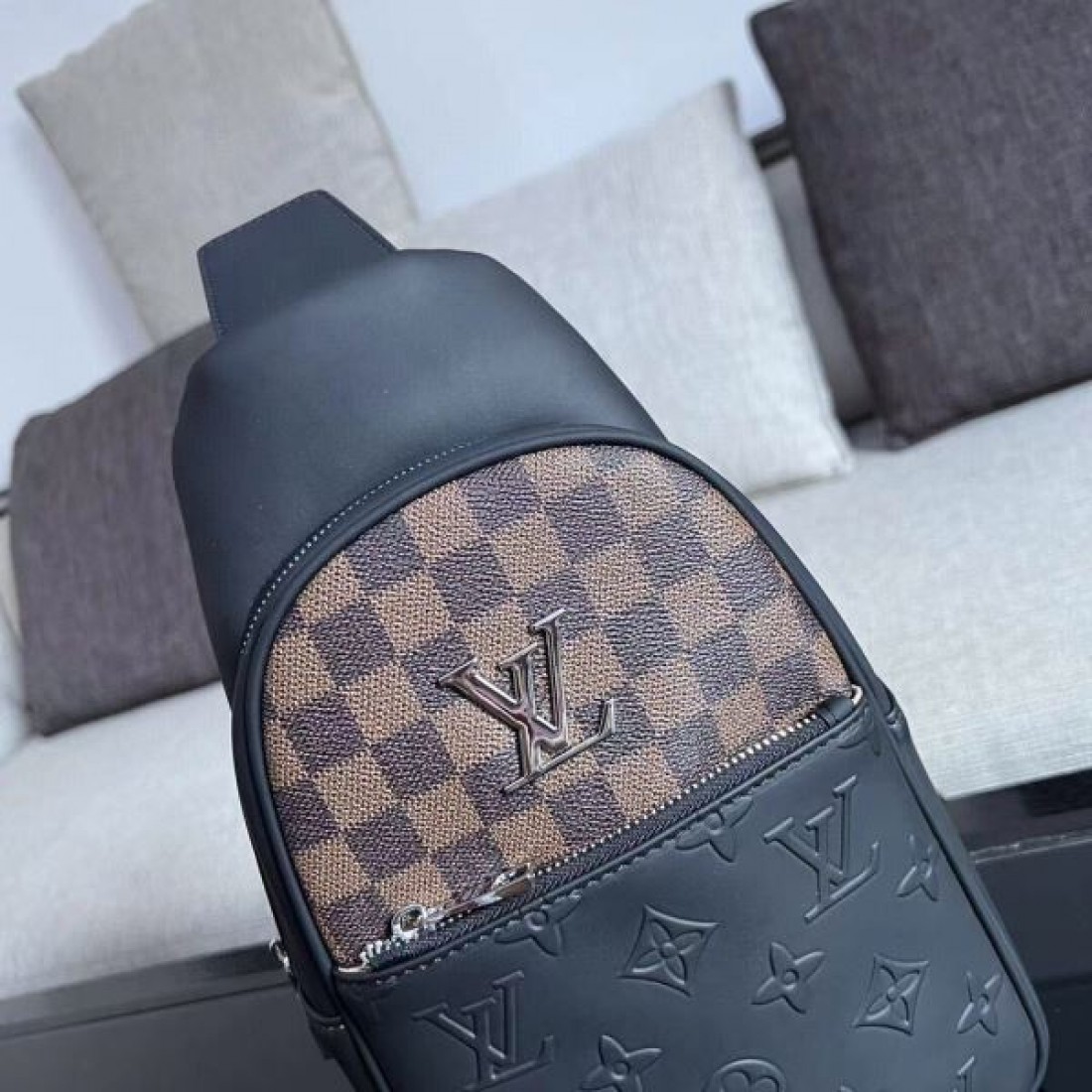 2024SS 今度こそ完売！ LOUIS VUITTON ルイヴィトン チェストバッグ - 画像 (7)
