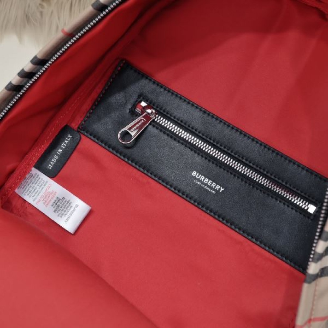 2024SS 呼び声が高い新名品 BURBERRY バーバリー バックパック - 画像 (10)