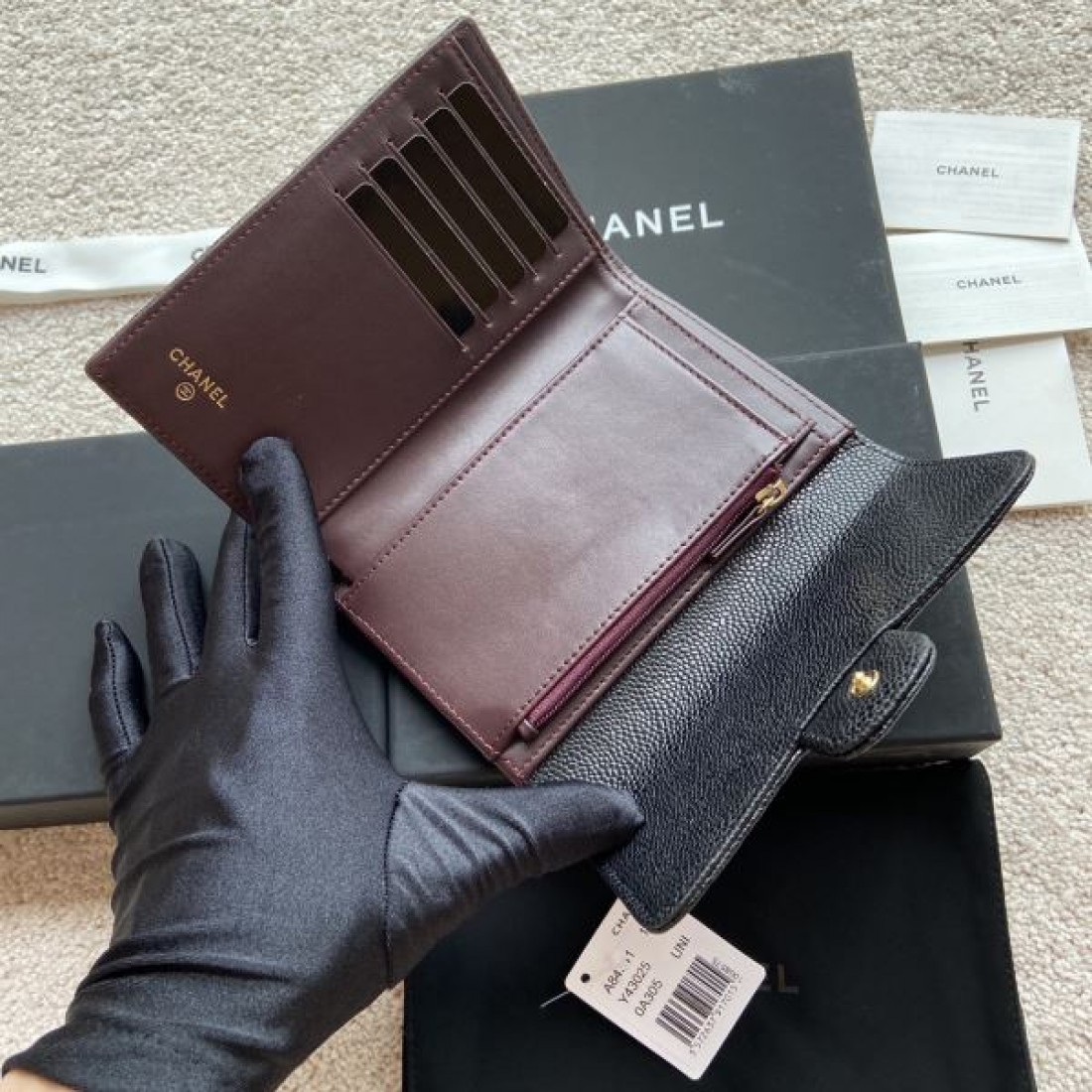 CHANEL シャネル 2024FW 限定デザイン大人気完売前に 三つ折り財布 - 画像 (11)