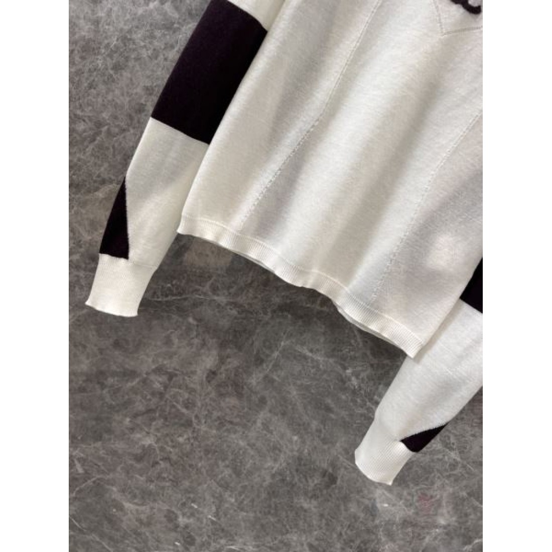 CHANEL シャネル セーター 2024FW コスパ最強新作におすすめ - 画像 (7)