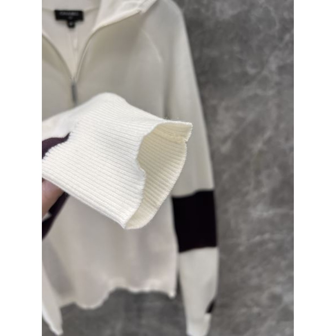 CHANEL シャネル セーター 2024FW コスパ最強新作におすすめ - 画像 (8)