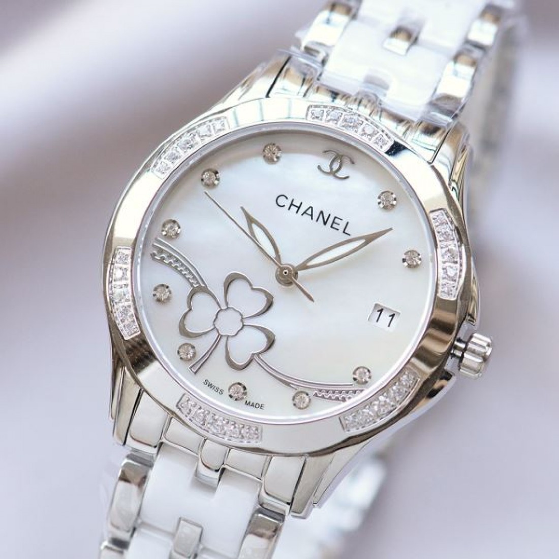 2024SS 上品なカジュアルコーデに CHANEL シャネル 時計 ウォッチ - 画像 (7)