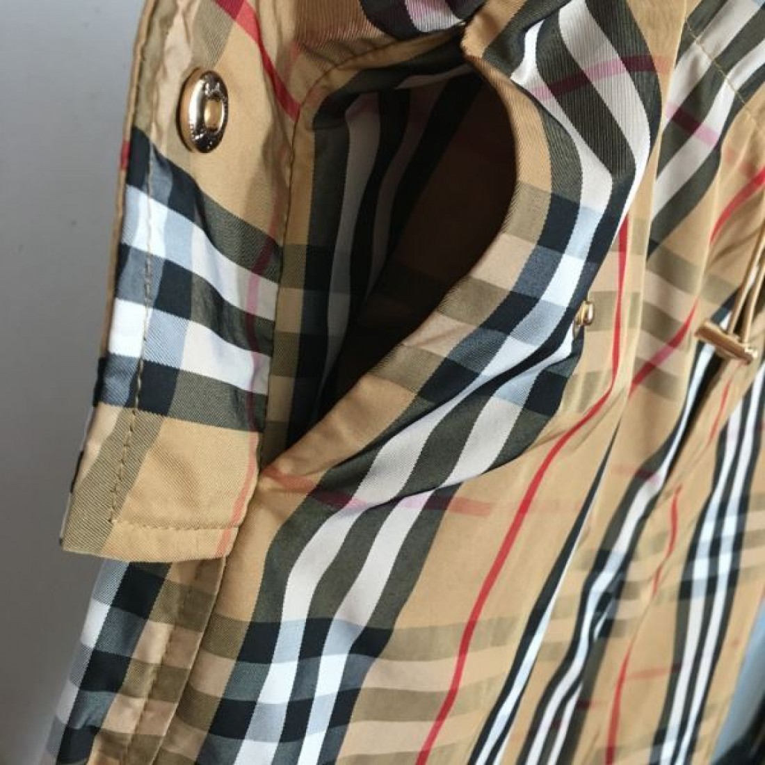 BURBERRY バーバリー カジュアルパンツ 2024FW 今季新作 セール - 画像 (9)