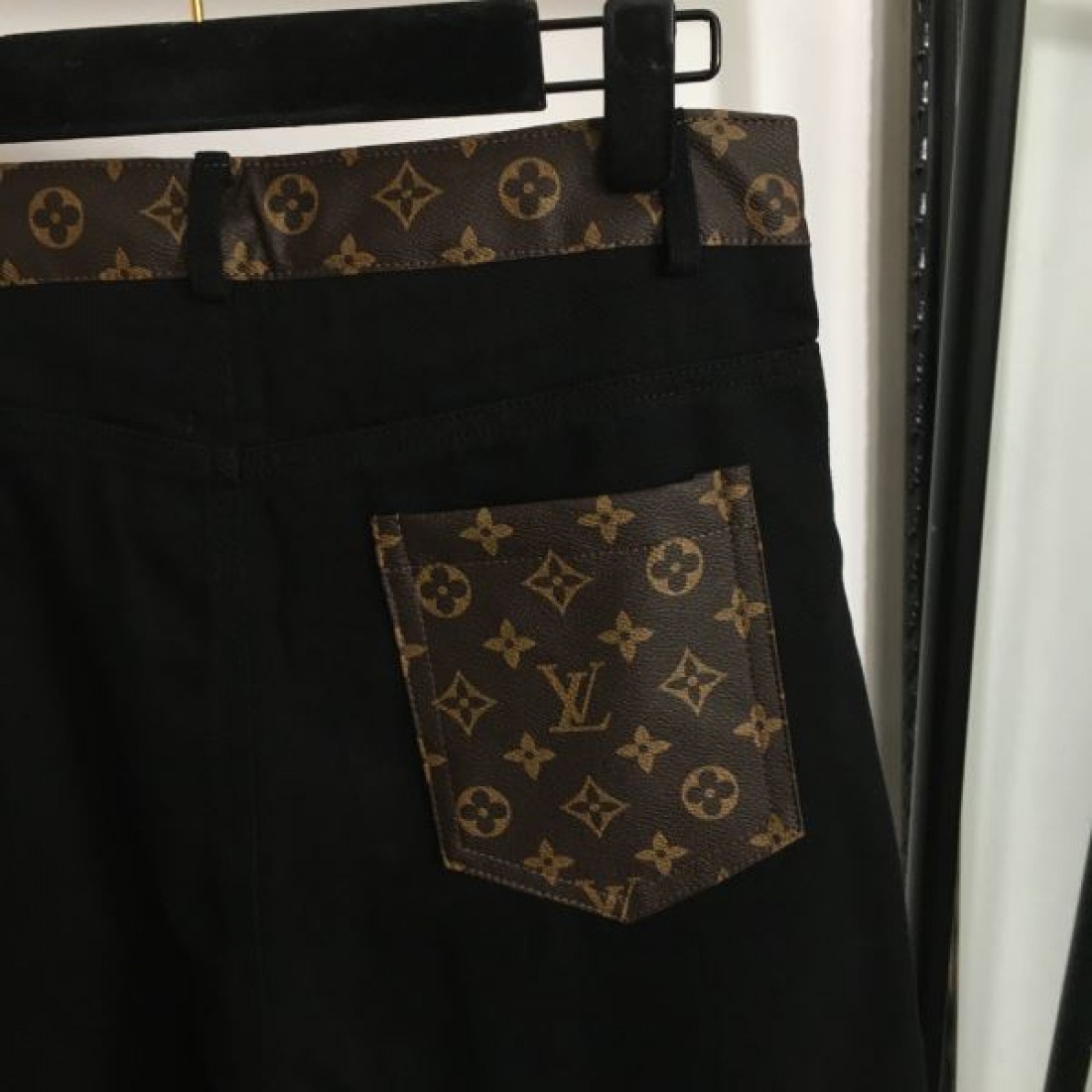 2024SS ストレートジーンズ LOUIS VUITTON ルイヴィトン 定番の人気商品 - 画像 (9)