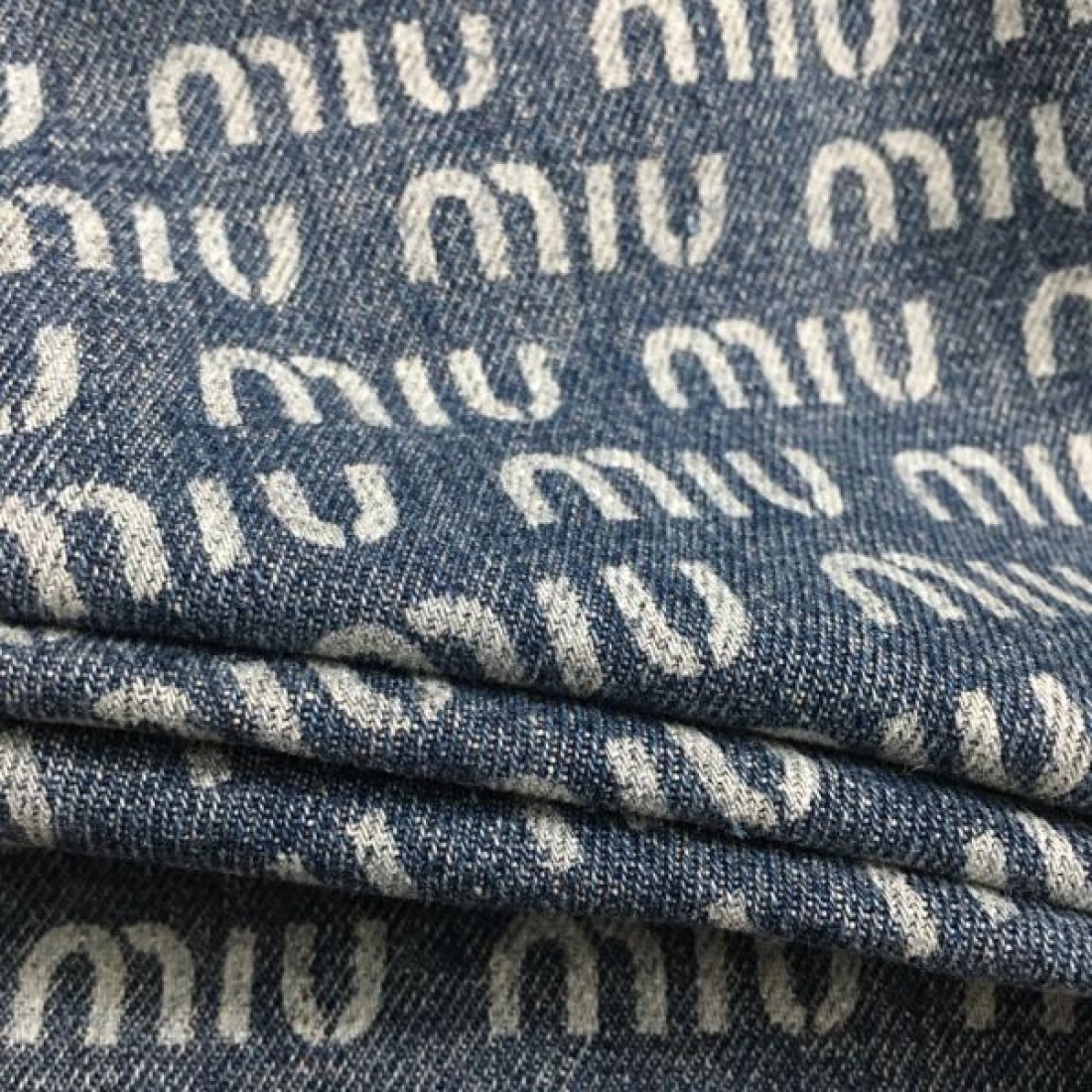 2024SS ジーパン MIU MIU ミュウミュウ 非常に人気が高い - 画像 (9)