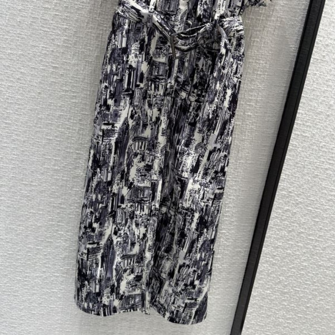 2024SS ワンピース DIOR ディオール 上品ですっきり、好感度抜群 - 画像 (9)