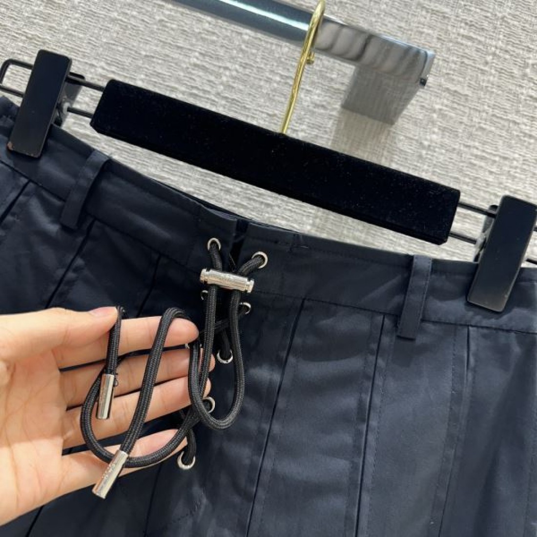 2024SS スカート DIOR ディオール おしゃれに見せるキーワード - 画像 (7)