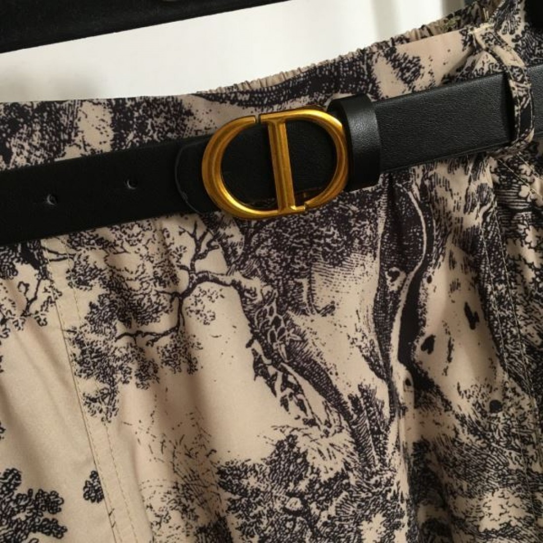 DIOR ディオール ロングスカート 2024FW デイリーにおすすめの1品 - 画像 (7)