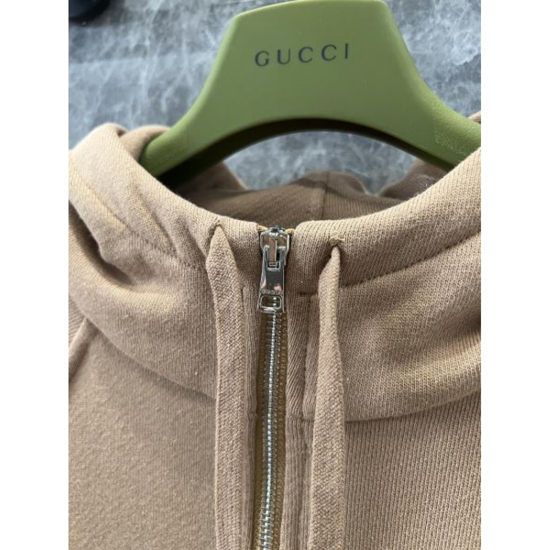 GUCCI グッチ ワンピース 2024FW 毎シーズン存在感のある - 画像 (7)