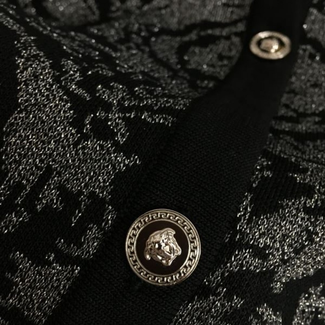 VERSACE ヴェルサーチェ 2点セットアップ 2024FW 超おしゃれ大人気 - 画像 (8)
