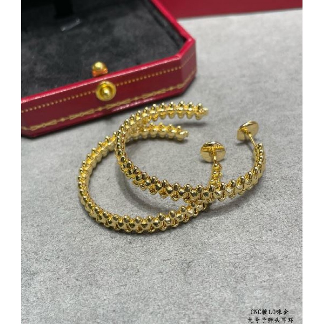 CARTIER カルティエ リラックス感のある 2024SS イヤリング - 画像 (7)