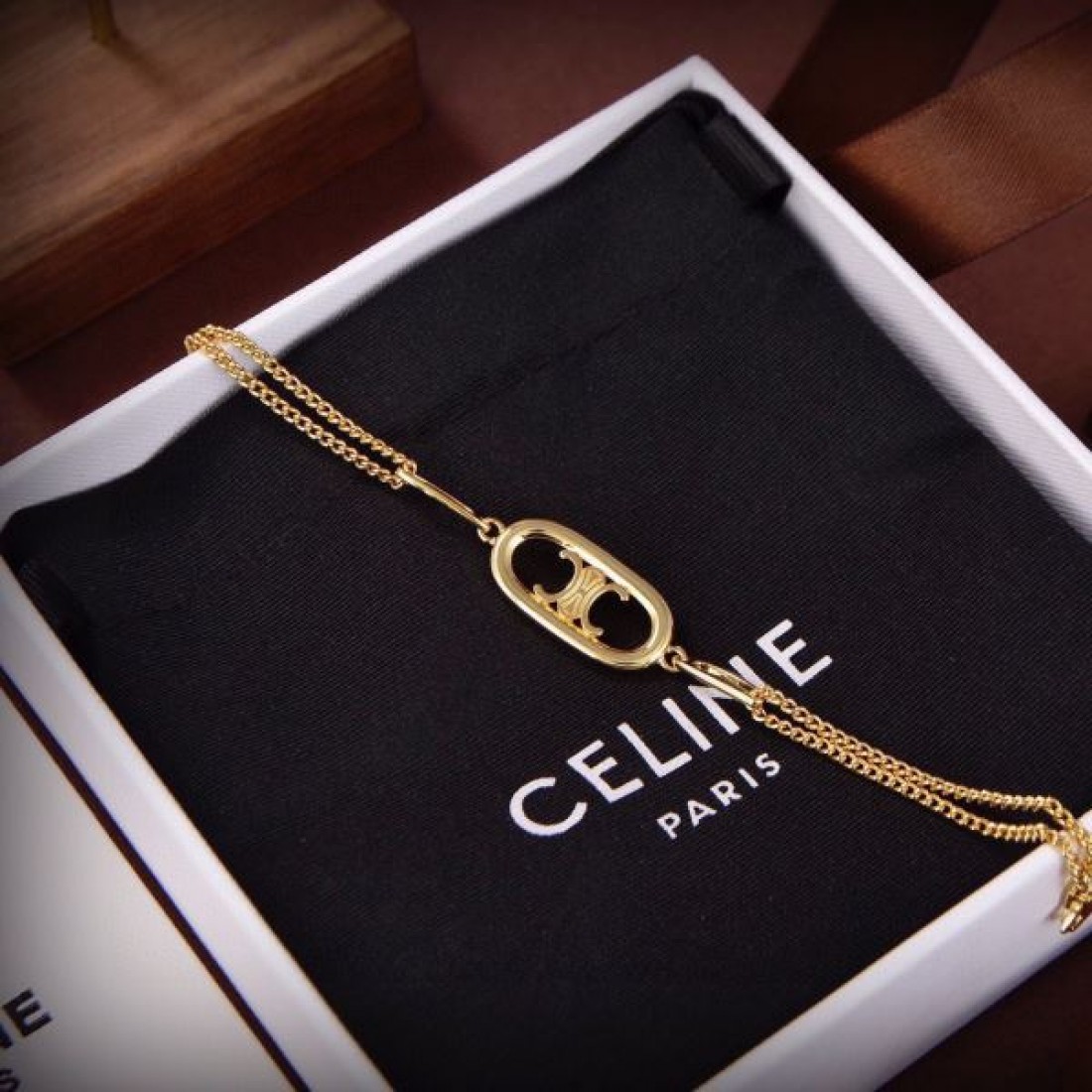CELINE セリーヌ 夢中になる夏季新作が続出 2024SS ブレスレット - 画像 (7)