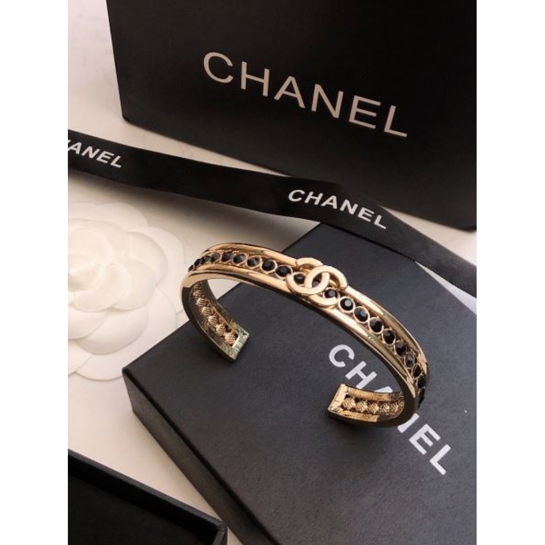 雑誌も街も人気アイテム 2024SS ブレスレット CHANEL シャネル - 画像 (7)