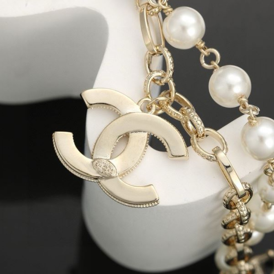 CHANEL シャネル ファッションに新しい色 2024SS ブレスレット - 画像 (7)
