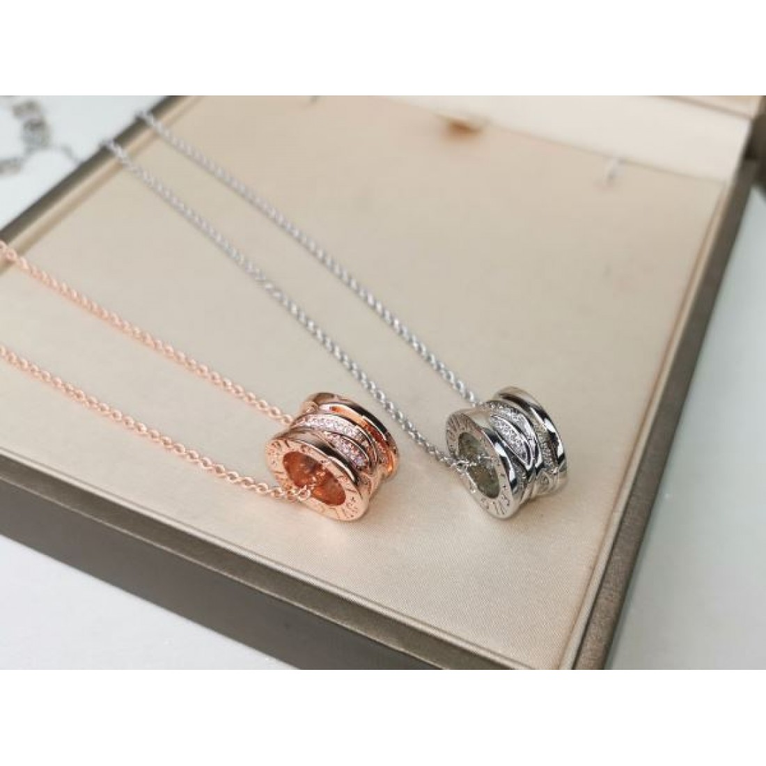 BVLGARI ブルガリ 累積売上総額第１位 2024SS ネックレス - 画像 (7)