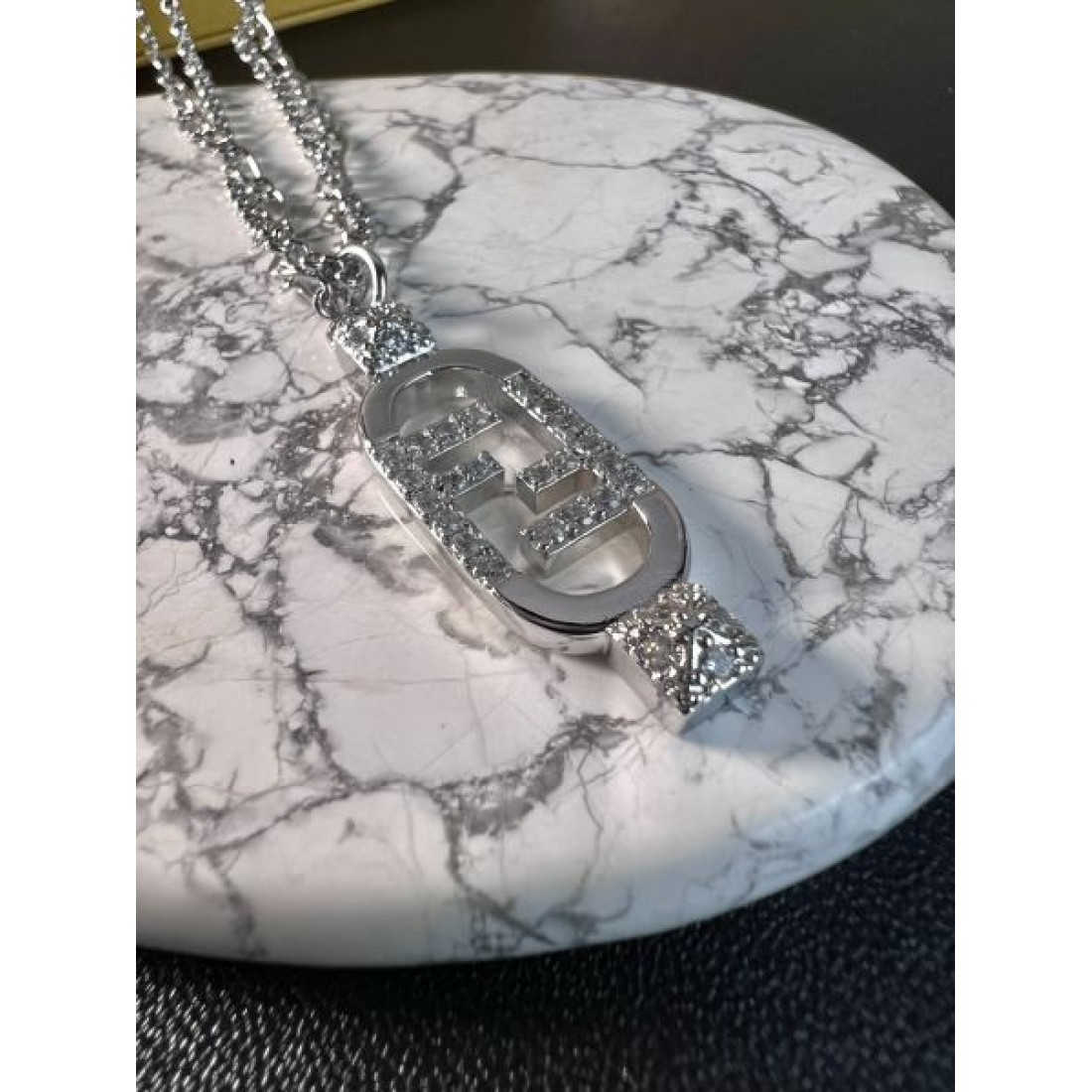 この夏は目を引くスタイル 2024SS ネックレス FENDI フェンデイ - 画像 (9)