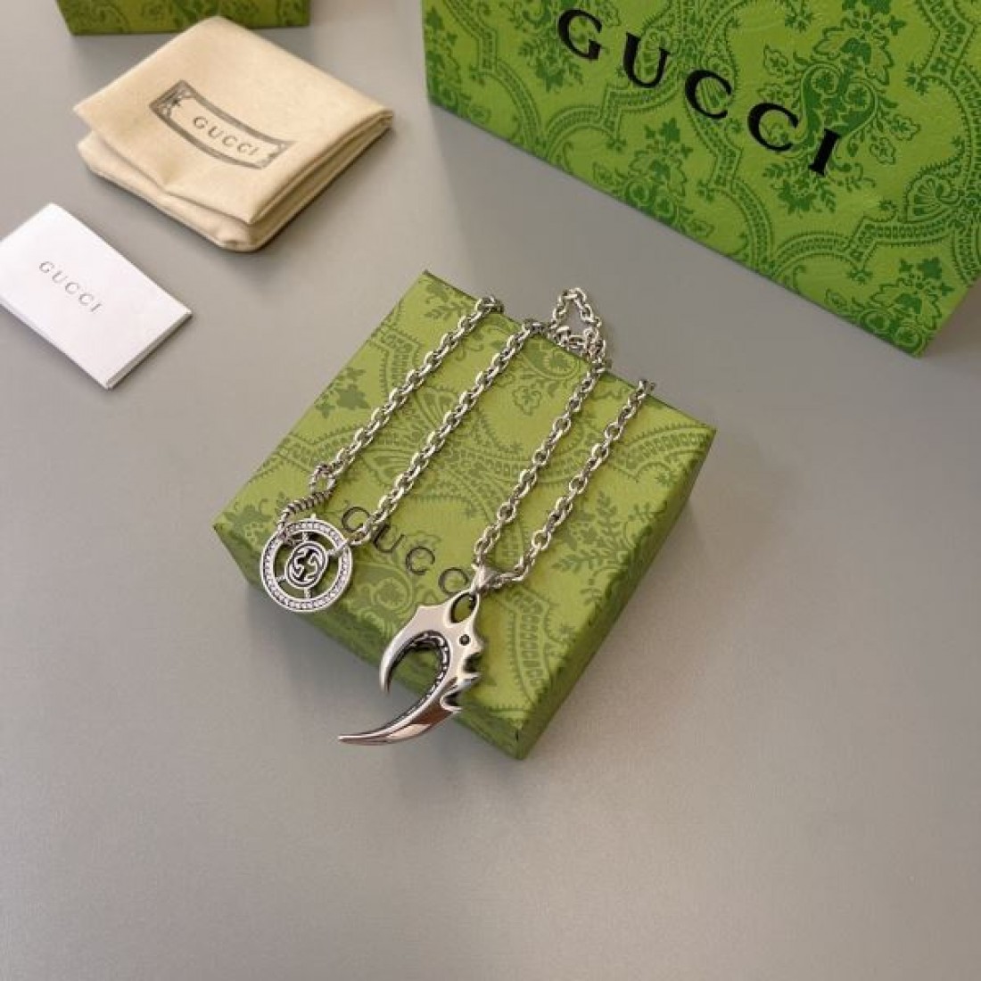 2024SS GUCCI グッチ ネックレス セレブも夢中ブランド新作 - 画像 (8)