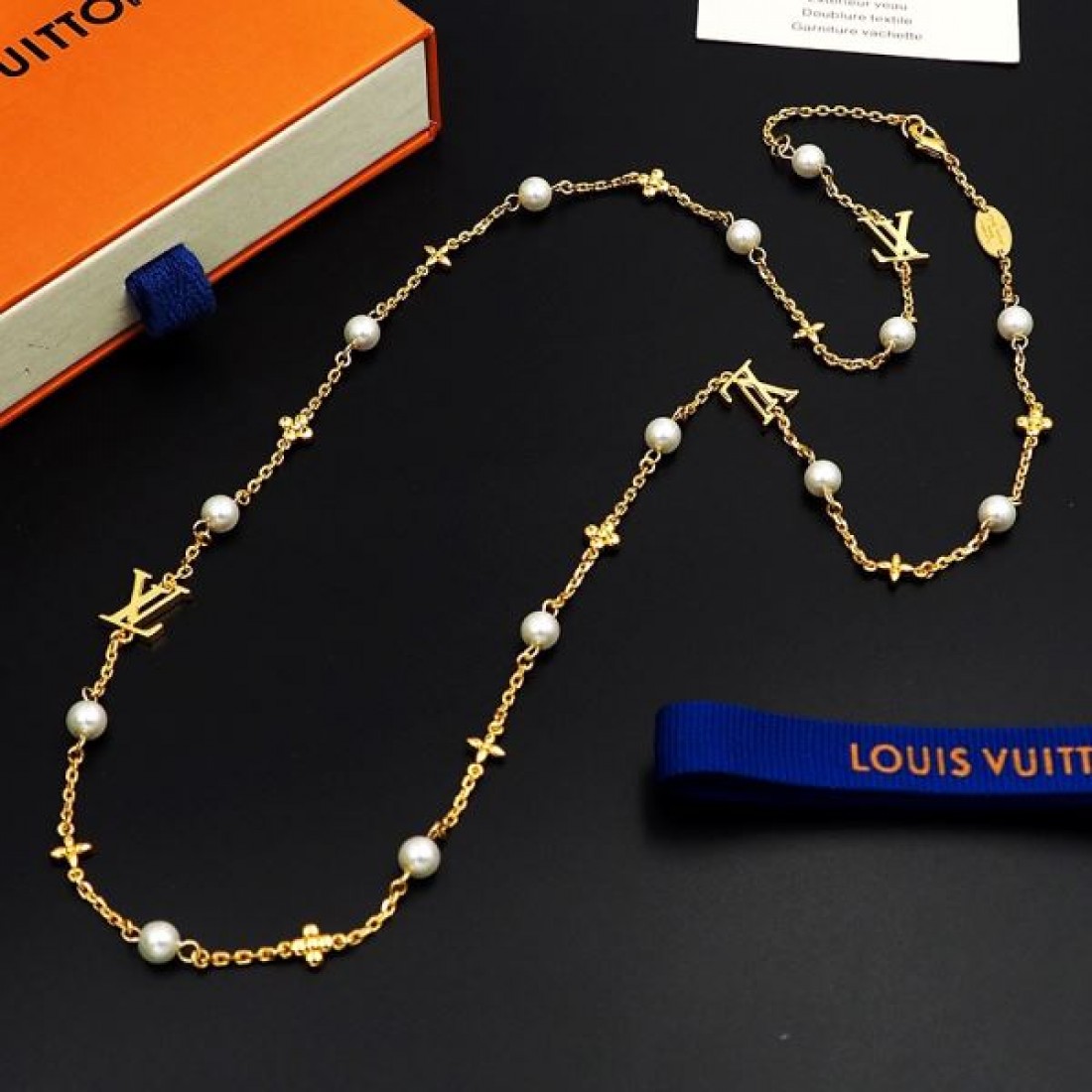 夏シーズン特集 2024SS ネックレス LOUIS VUITTON ルイヴィトン - 画像 (7)