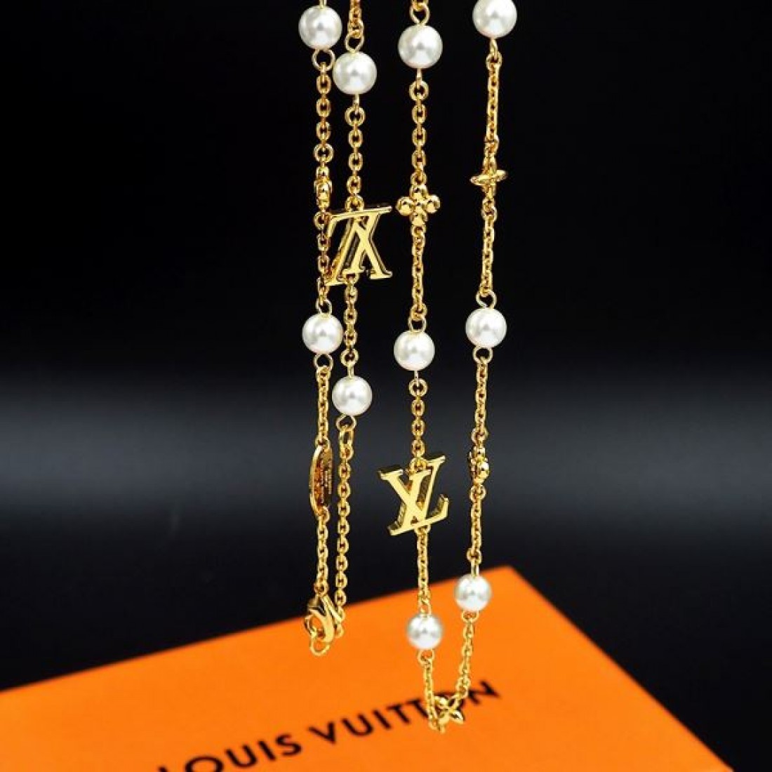 夏シーズン特集 2024SS ネックレス LOUIS VUITTON ルイヴィトン - 画像 (10)
