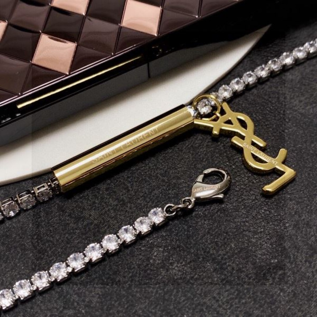 YSL イヴ サンローラン 最新で完売確実 2024SS ネックレス - 画像 (9)