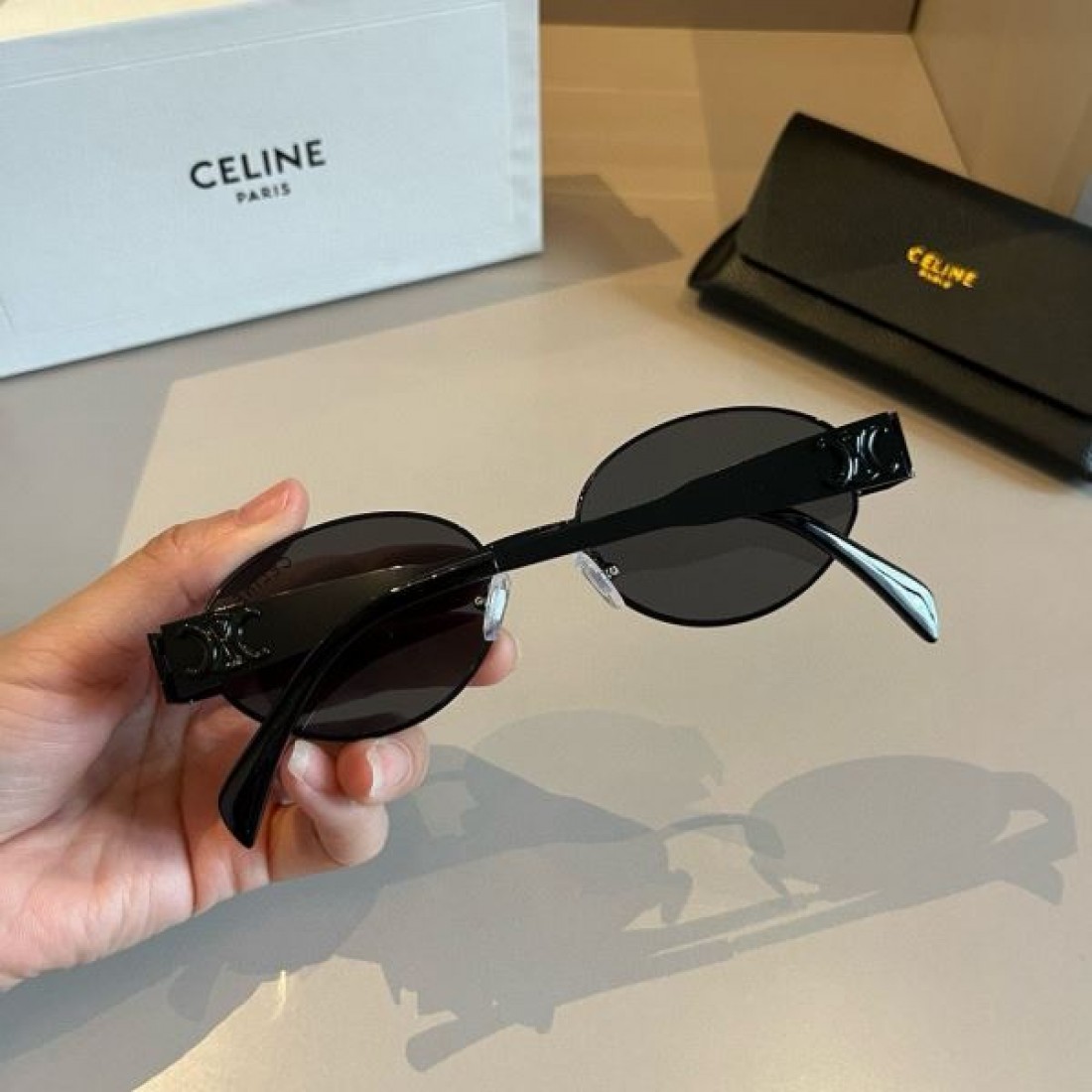 CELINE セリーヌ 2024SS サングラス 色気のあるスタイルに仕上げ - 画像 (7)