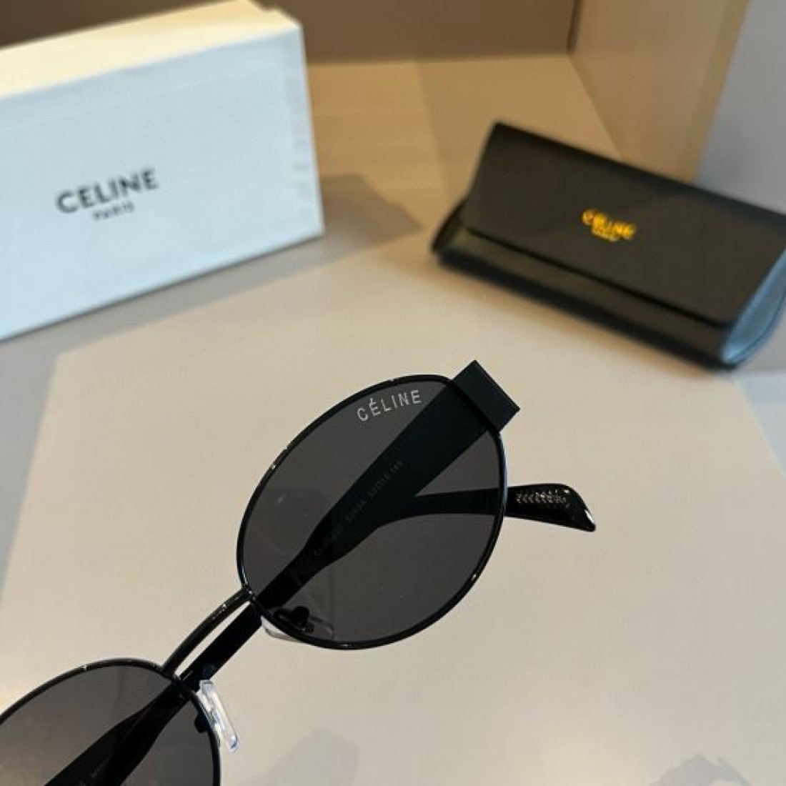 CELINE セリーヌ 2024SS サングラス 色気のあるスタイルに仕上げ - 画像 (8)