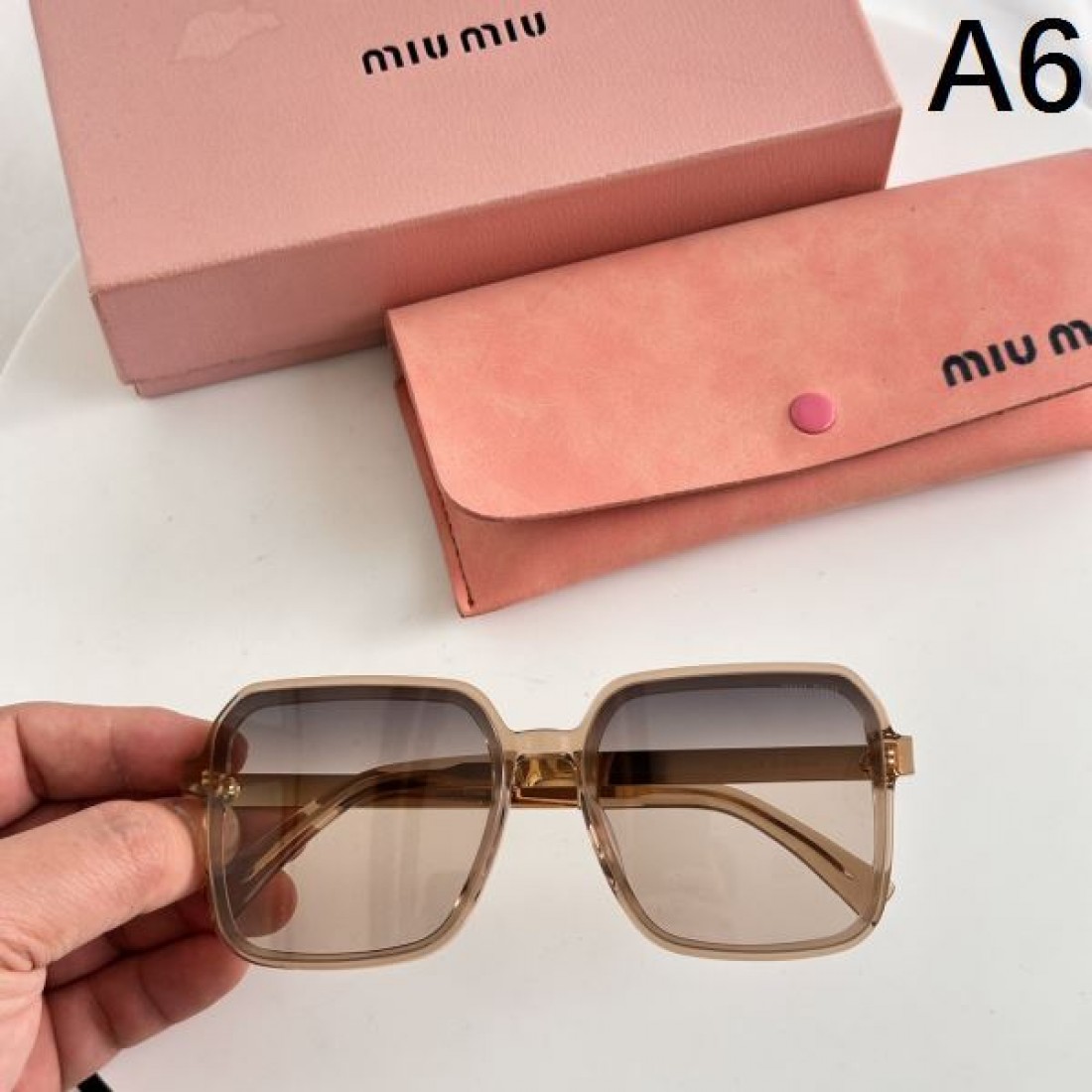 MIU MIU ミュウミュウ 2024SS サングラス 必見素敵お上品 - 画像 (7)