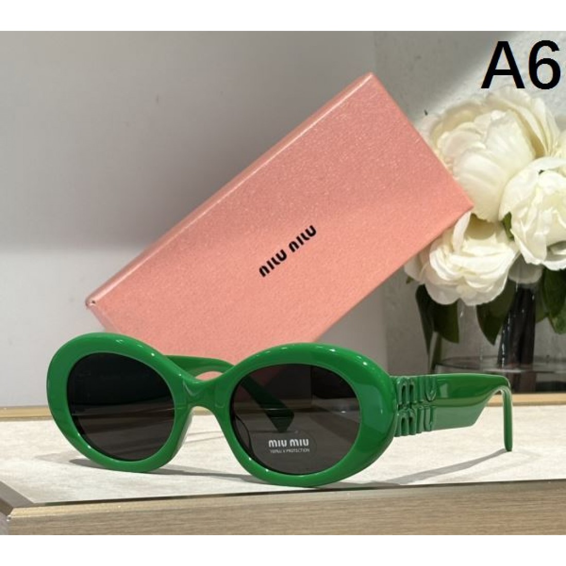 2024FW サングラス MIU MIU ミュウミュウ スマートな印象 - 画像 (7)