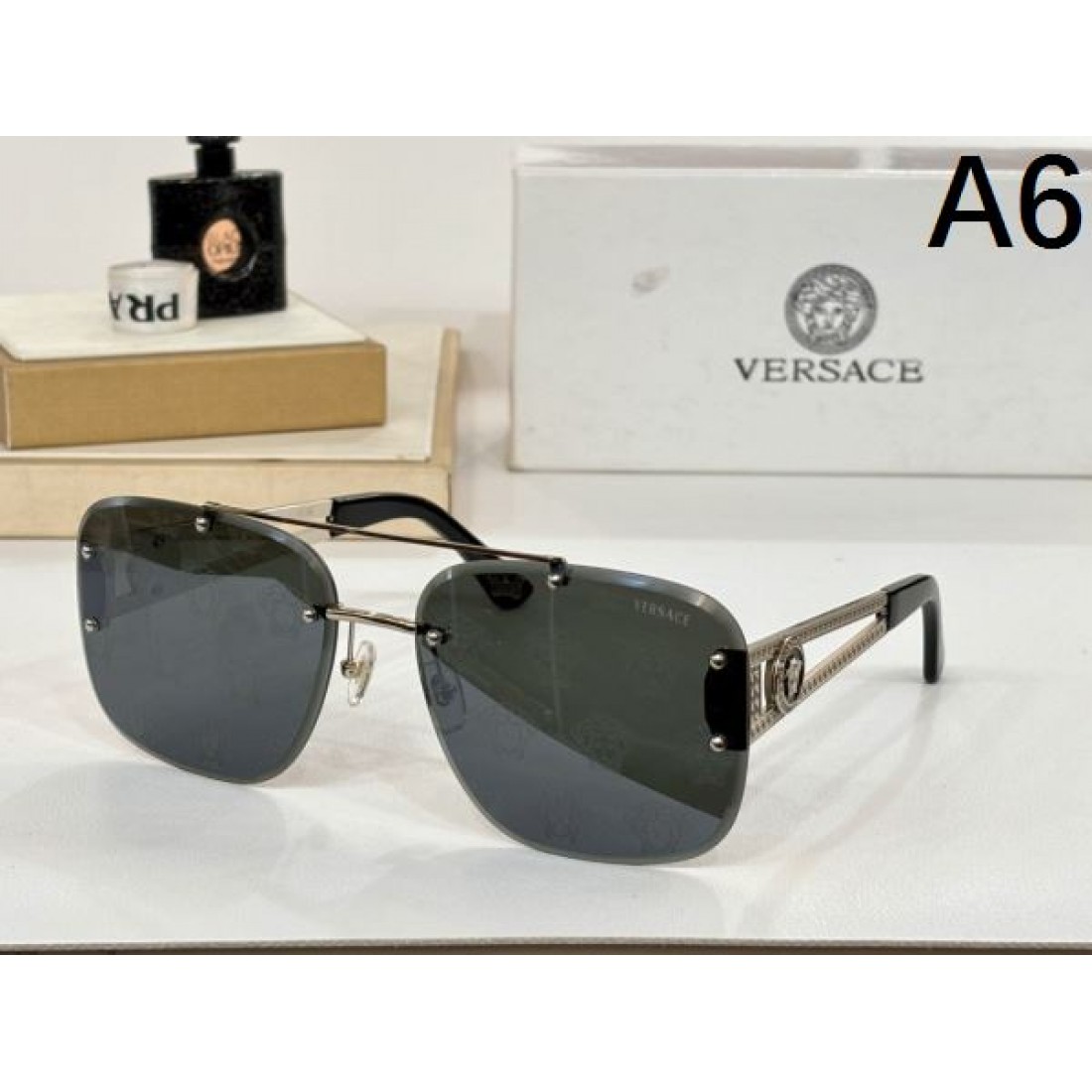 2024FW サングラス VERSACE ヴェルサーチェ 芸能人愛用ブランド - 画像 (7)