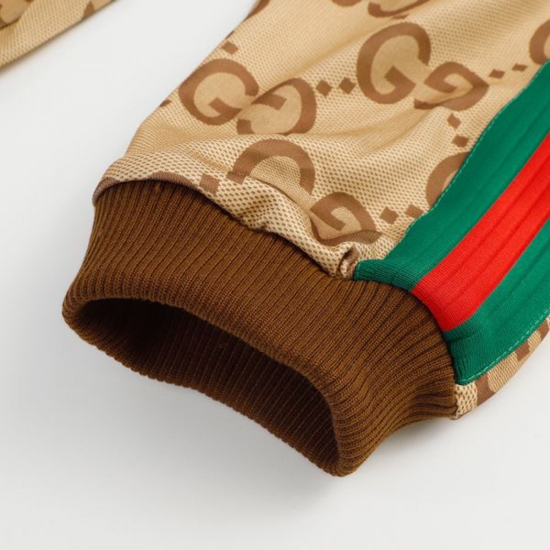 2024FW GUCCI グッチ 秋の定番スタイルをアップ コート - 画像 (5)