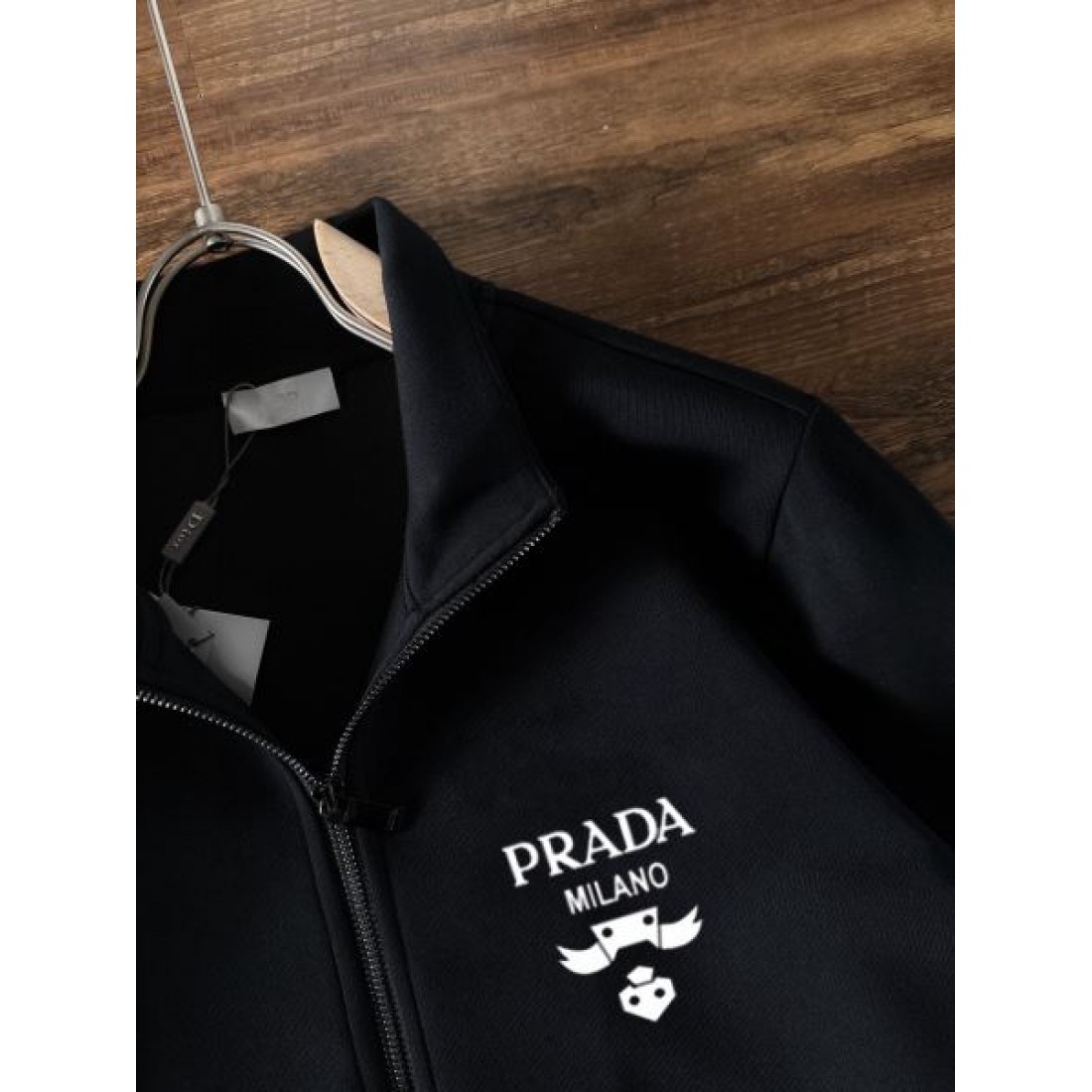 2024SS 個性的な印象に仕上がり PRADA プラダ 上下セット - 画像 (7)