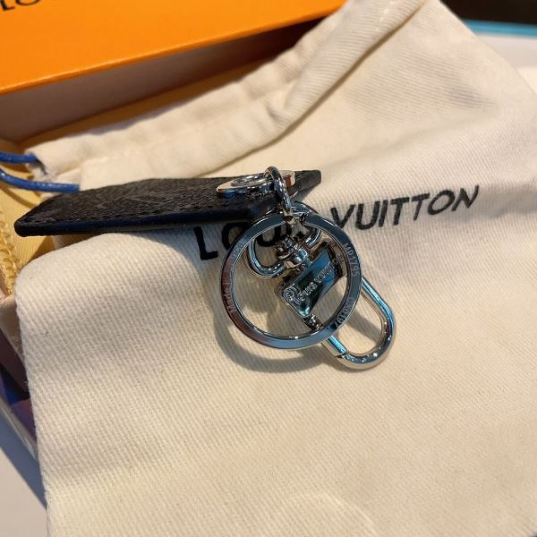 2024SS キーホルダー LOUIS VUITTON ルイヴィトン HOT品質保証 - 画像 (10)